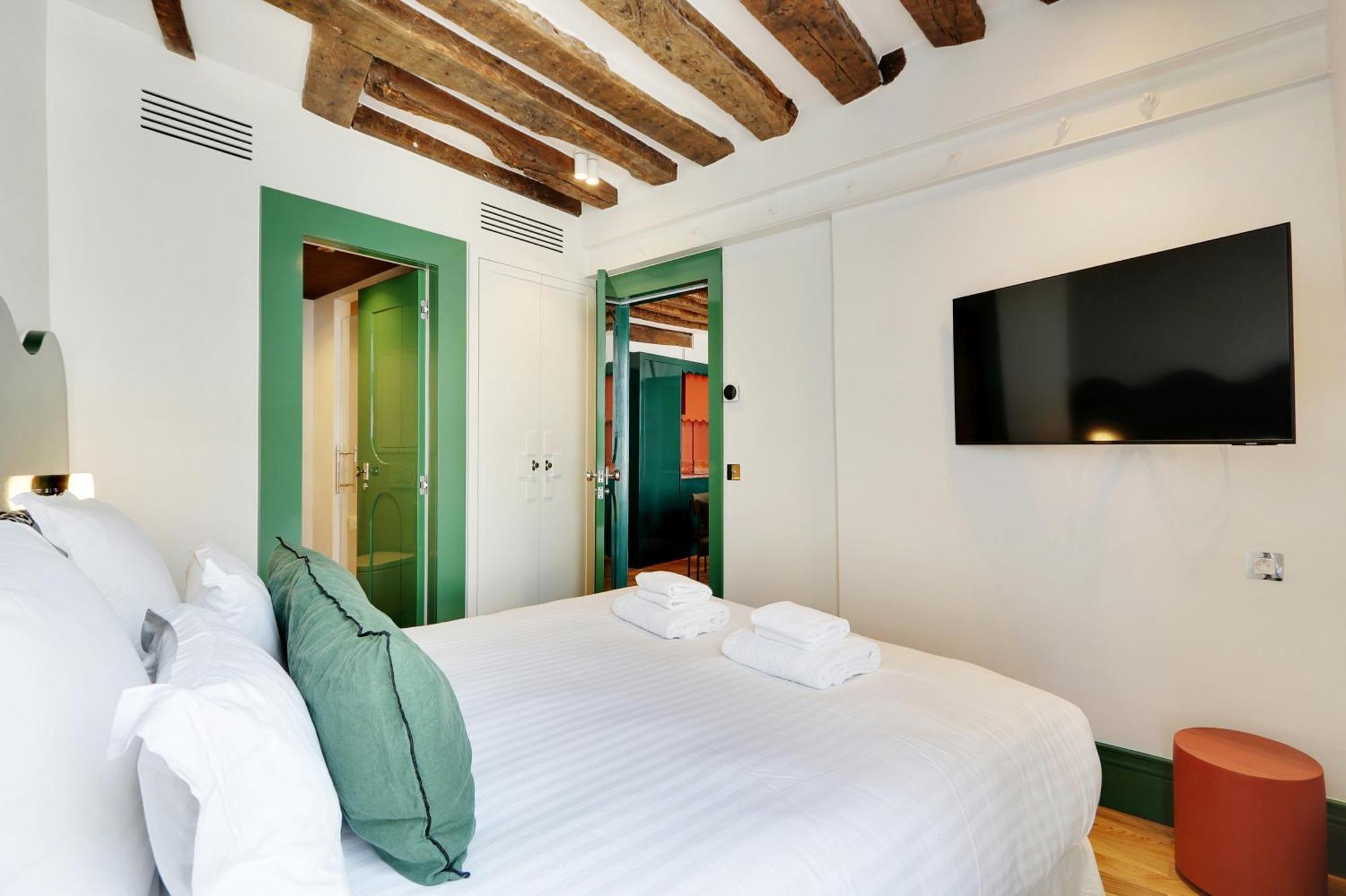 Paris Home Collection Serviced Apartments In Notre Dame - Rue Savoie Luaran gambar